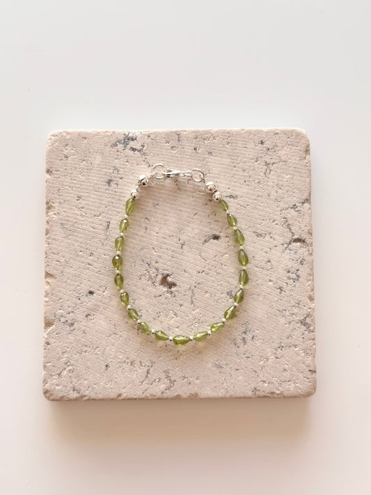 Peridoto Silver Bracelet